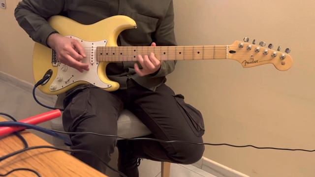 Fender Stratocaster Player MN Buttercream 2021