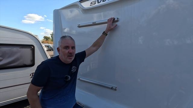 How To Fit a Thule Bike Rack to a Caravan, Straightforward Right? смотреть онлайн