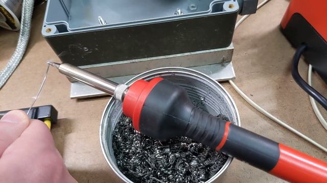 Weller WLSKD7012A (Home Depot) soldering station смотреть онлайн