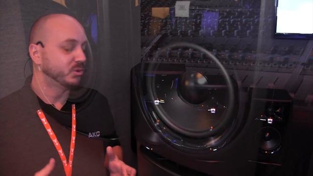L&M @ NAMM 2018: JBL 3 Series mk2 Studio Monitors смотреть онлайн