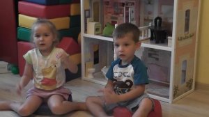 Испеки нам куличи, бабушка Маруся.