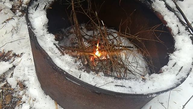 Как развести костер зимой смотреть онлайн