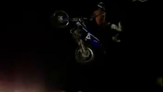 Red Bull X-Fighters 2001 смотреть онлайн