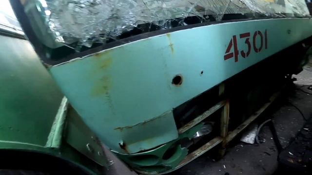 Автобусный цирк/ Заброшенный автобусный парк номер 7 смотреть онлайн