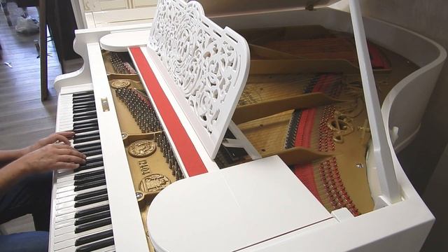 Белый немецкий рояль смотреть онлайн