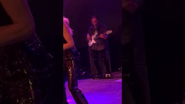 Me not loving you - Debbie Gibson - The Body Remembers US Tour 05-06-2022 Indianapolis смотреть онлайн
