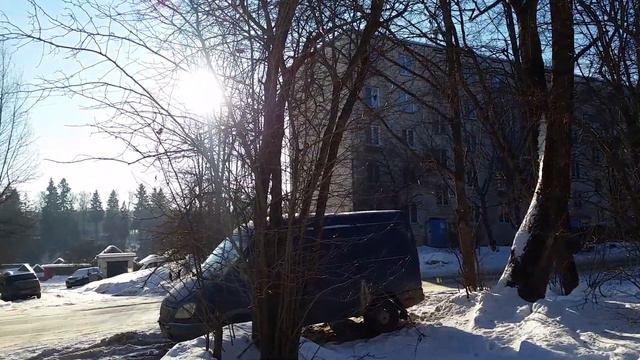 п.Кожино - 4 - Обзор прилегающей территории справа от здания 20190123 125755 смотреть онлайн