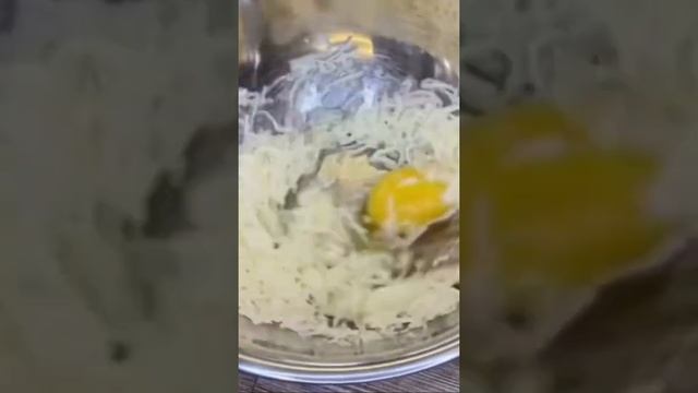 Сырный овсяноблин/Идеально для завтрака? смотреть онлайн