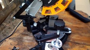 Торцовочная пила вихрь