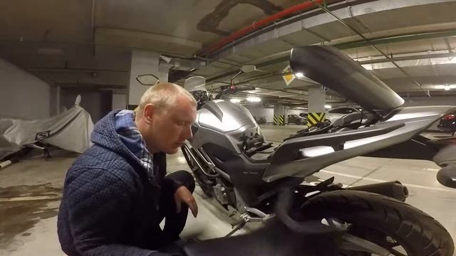 Установка крепления для телефона с usb на мотоцикл honda nc700 смотреть онлайн
