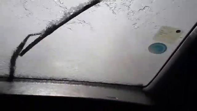 Mitsubishi Artrek denizde? смотреть онлайн