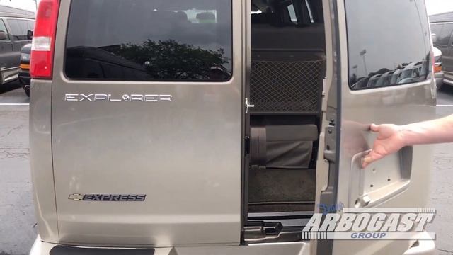 2018 Chevrolet Conversion Van Explorer Limited 7 Passenger UP33628 | Dave Arbogast Conversion Vans смотреть онлайн