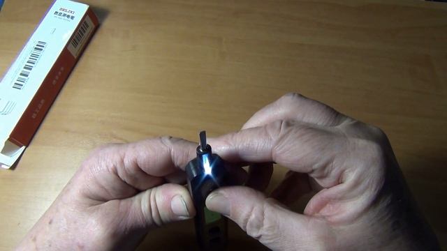 Фазоуказатель (тестер-индикатор) DWGR-2897 (HT89). Индукционный детектор напряжения. Обзор. смотреть онлайн