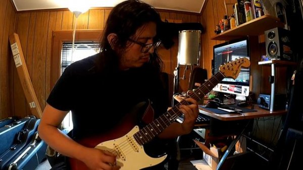 Fender Stratocaster American Performer HSS -  Review and Demo