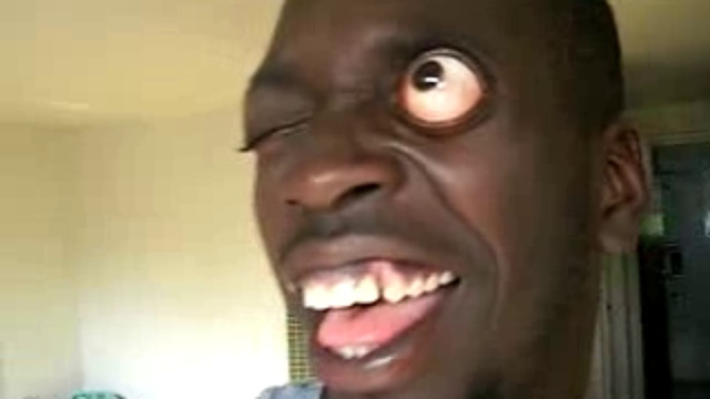 Вытаращил глаз наружу смотреть онлайн