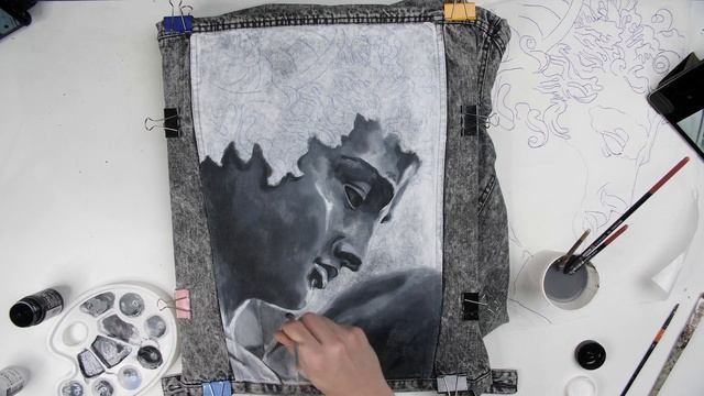 Роспись джинсовки новыми экстра белой и ультра матовой чёрной Decola с Евгением Добрыниным смотреть онлайн