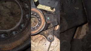 Замена переднего ступичного подшипника Citroen C4 Grand Picasso 2, 2016г