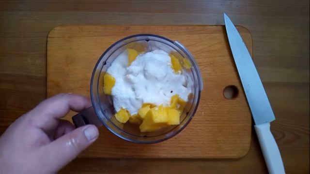 Как приготовить смузи-боул. Манго,банан,клубника,фундук. Полезный завтрак. смотреть онлайн