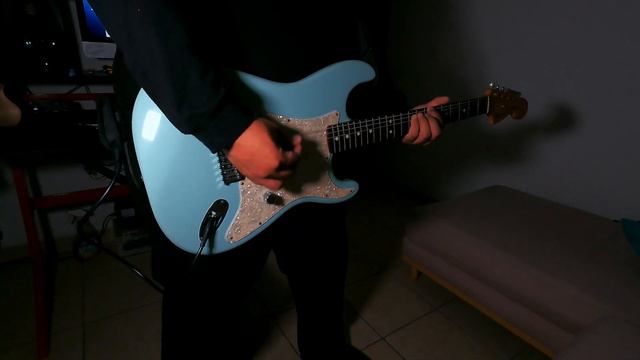 Blink 182 - Adam's Song (Guitar Cover played with Tom Delonge's Guitar) смотреть онлайн