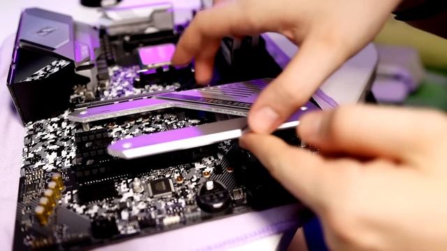 ? СОЧНЫЙ Игровой КОМП ЗА 120000 РУБЛЕЙ! Комп на заказ #4 смотреть онлайн
