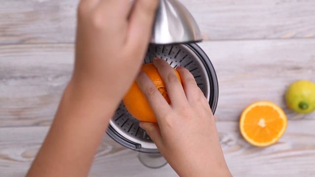 Spot PUBLICITARIO - TAURUS Citrus Legend смотреть онлайн
