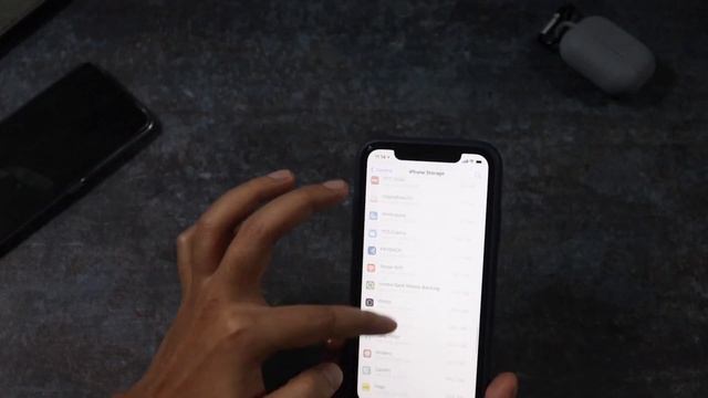 How To Free Storage Space on iPhone XR (Any iPhone) ! смотреть онлайн