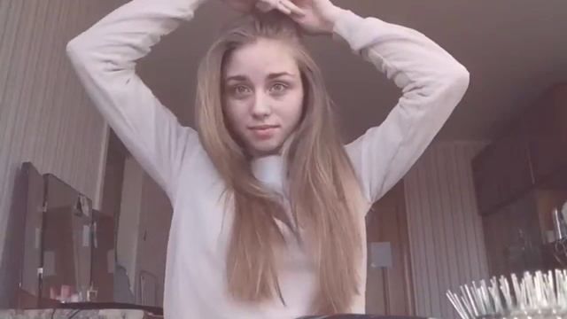 3 БЫСТРЫХ И ЛЕГКИХ ПРИЧЕСКИ | На Все Случаи Жизни ♡ смотреть онлайн