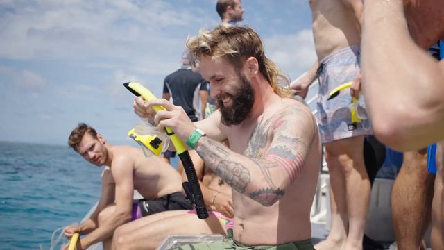 Crankworx Cairns MUST DO: Snorkel the Great Barrier Reef смотреть онлайн