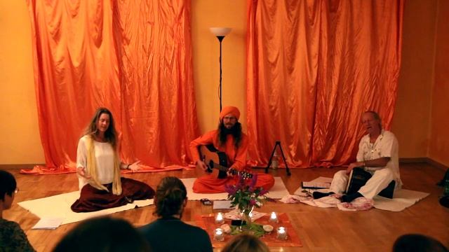 Baba Nam Kevalam - Allumfassendes Mantra смотреть онлайн