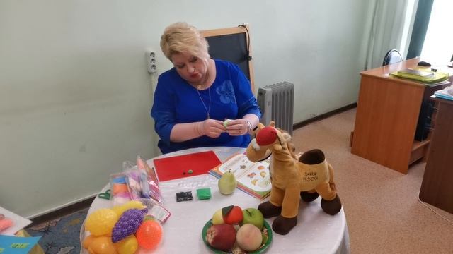 Мастер-класс для детей 3-4 лет из цикла «Волшебные ладошки». «Фрукты» (лепка). смотреть онлайн