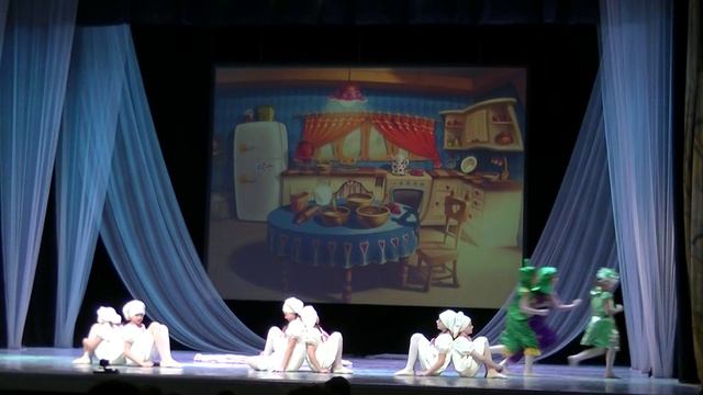 Танец Приятного Аппетита. 4 класс. Школа танца Елены Морозовой. 03.03.2024 смотреть онлайн