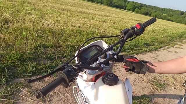 Обзор на эндуро мотоцикл WELS MX 250 R (2020) смотреть онлайн