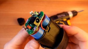 АККУМУЛЯТОР DEKO 12V РАЗБОРКА