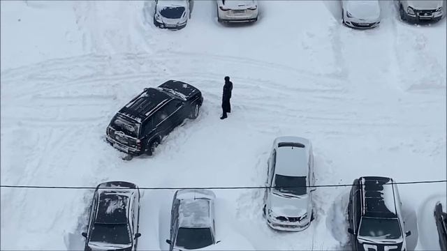 Лайфхак с автомобильными ковриками у мужика не прокатил смотреть онлайн