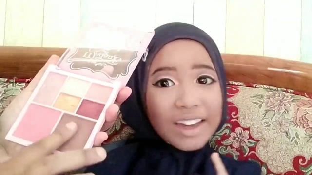 Tutorial Make up : Princess Jasmine hijab make up ( make up drugstore) make up anak смотреть онлайн