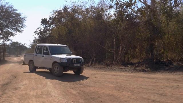 Rubies in Mozambique смотреть онлайн