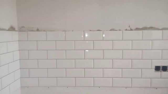 Кухонный фартук с белого кабанчика смотреть онлайн