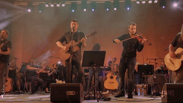 Хангар 42 и Камерен Оркестър Хасково - Болката - HANGAR 42 - LIVE смотреть онлайн