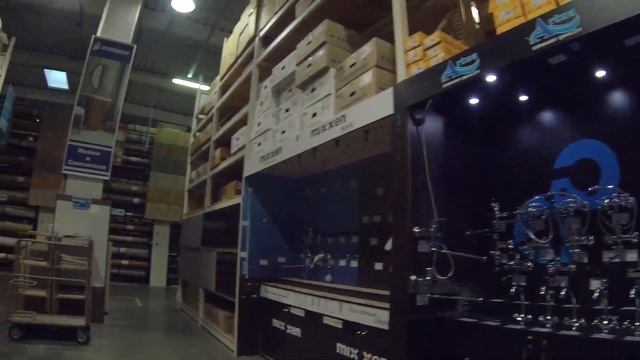 Стройцент (Эпицентр), Луганск, ЛНР.