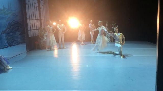 Лебединое. 3й акт «мазурка» смотреть онлайн