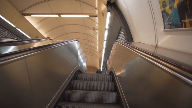 Czech Republic, Prague, Metro Ride From Anděl To Karlovo Náměstí, 4X Escalator