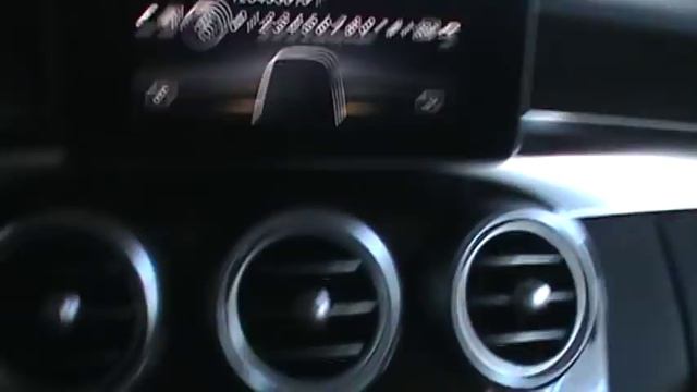 Mercedes C-Class COMAND Overview смотреть онлайн