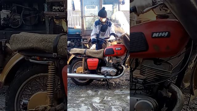 Завели Иж Планету 4. после 7 летнего простоя. смотреть онлайн