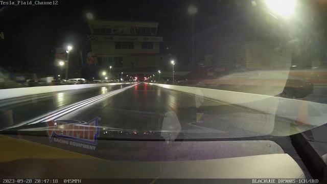 Tesla Plaid 1/4 Mile vs Camaros! Turbo 6.2L and ’69 582ci! Which is Faster? Dragstrip Action in 4K! смотреть онлайн