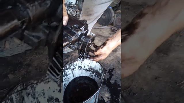 перевірка масляного насоса у двигуні ямз 236 смотреть онлайн