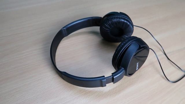 Sony Wired On Ear Headphone with Mic - Review смотреть онлайн