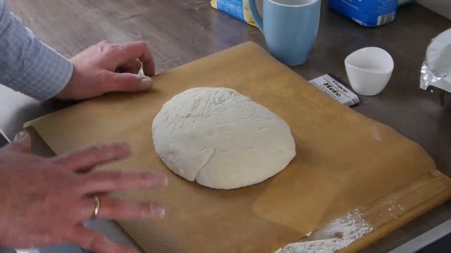 1 Tasse, 1 Topf, 1 Rezept, dass du nie vergessen wirst! Brot ohne kneten смотреть онлайн