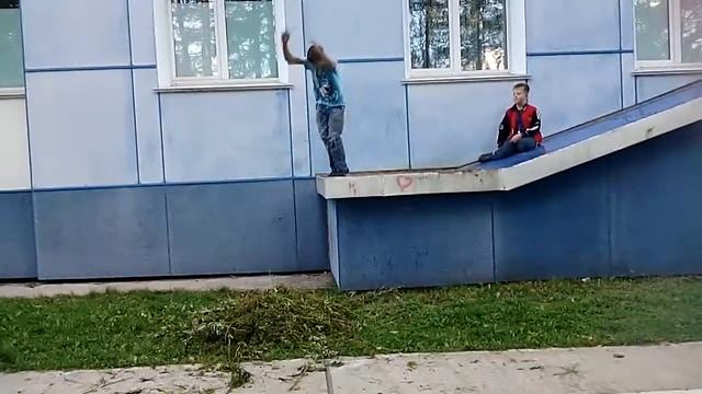 Сальто на поликлинике смотреть онлайн