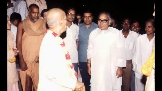 Purpose of Krishna Consciousness movement: Overhauling of the Human Society - Prabhupada 0741 смотреть онлайн