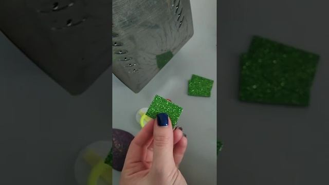 Одуванчики из фоамирана 1 мм. Резиночки для малышей. MC DIY dandelions from foamiran. смотреть онлайн